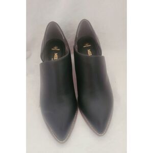 NWOT Vegan Leather Ankle Booties Womens Size 7 Black Pointed Toe Block Heel